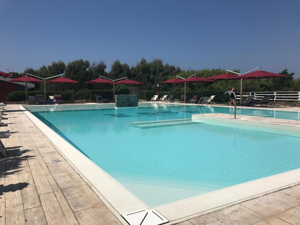 Hotel Club Esse Sporting Stintino Exterior foto